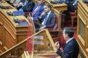 Βουλή: Χαμός με την επιστολή της ΑΔΑΕ με τα ονόματα παρακολουθούμενων